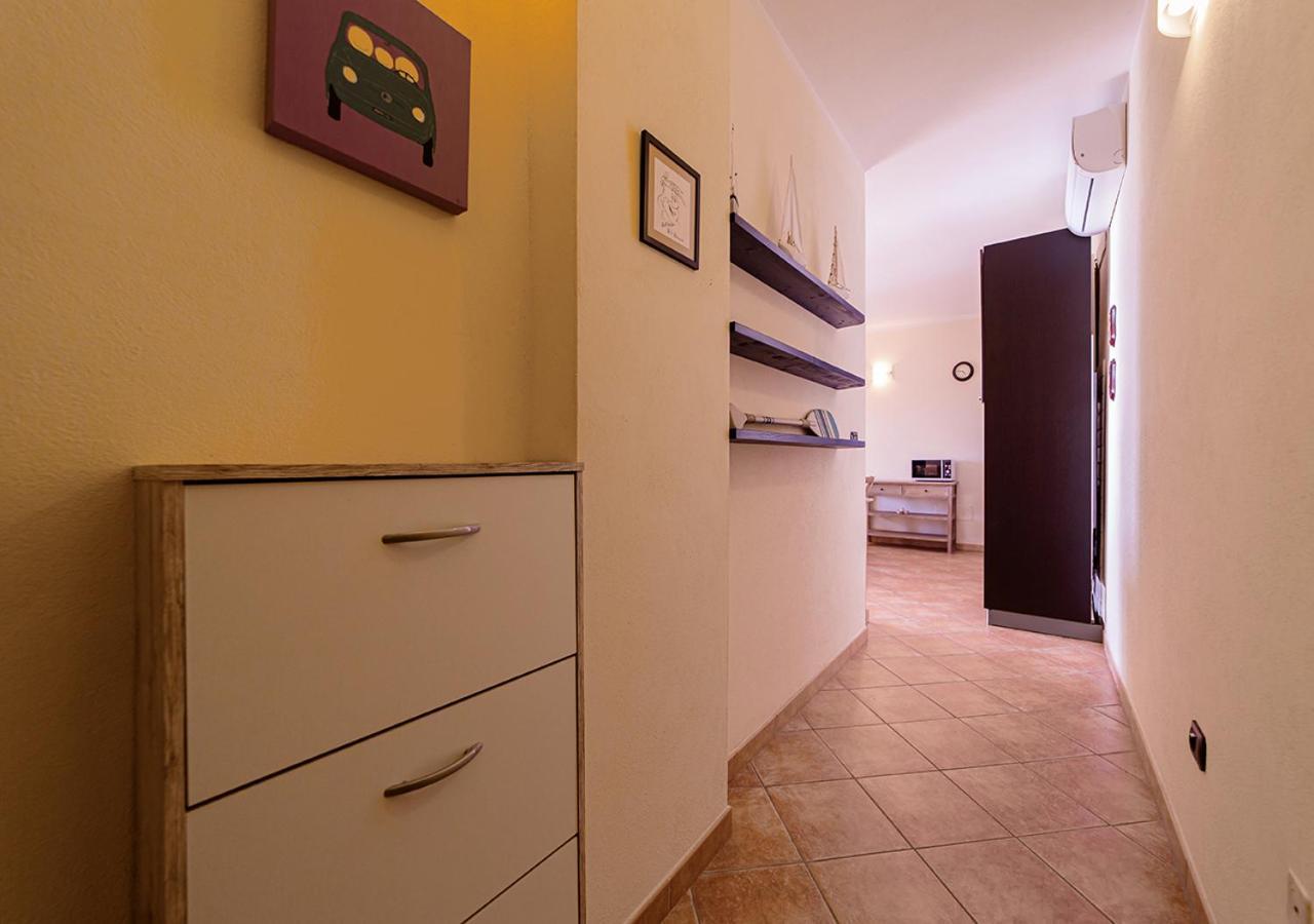 Murphy Holiday Home - Le Residenze Di Padule 02 La Maddalena  Extérieur photo