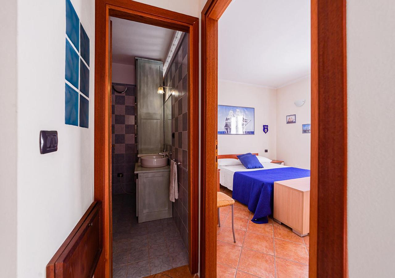 Murphy Holiday Home - Le Residenze Di Padule 02 La Maddalena  Extérieur photo